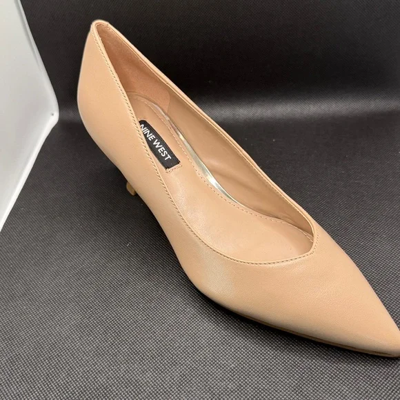 Nine West Beige Pointed-Toe Kitten Heel Pumps - Picture 4 of 4